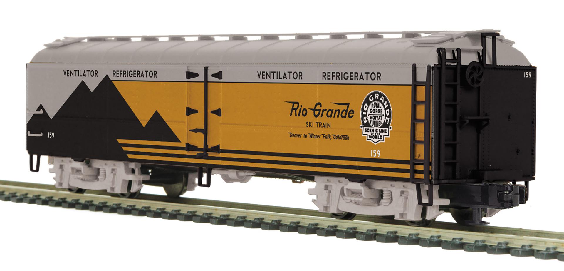 Denver & Rio Grande O Scale Premier R50B Express Reefer Car | MTH
